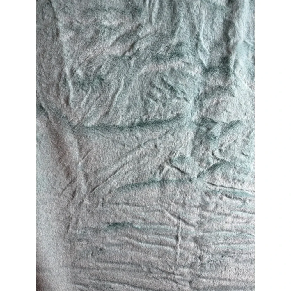 Sew Sweet Minky Designs 78x57 Throw Blanket Teal Shark Print Plush USA NEW